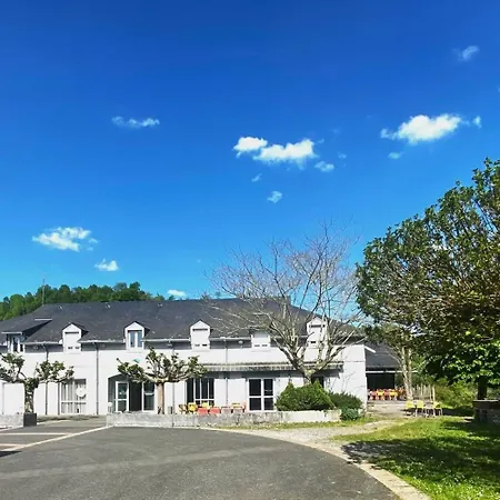 Hostel Hautes-pyrenees Sport Nature Saint-Pé-de-Bigorre